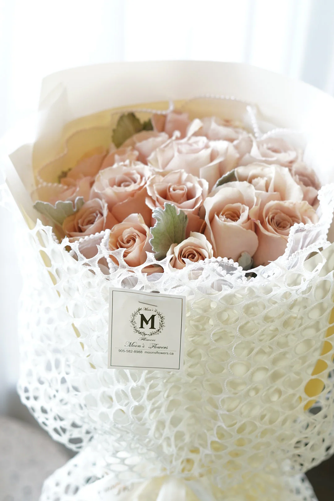 Cream Champagne Roses Bouquet