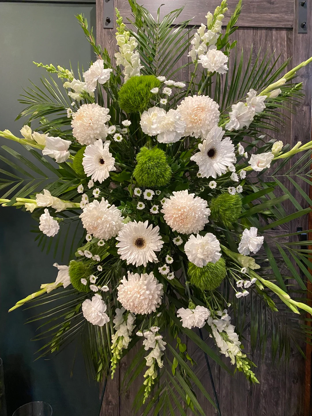 Funeral and Condolences Standing Spray - Image 5