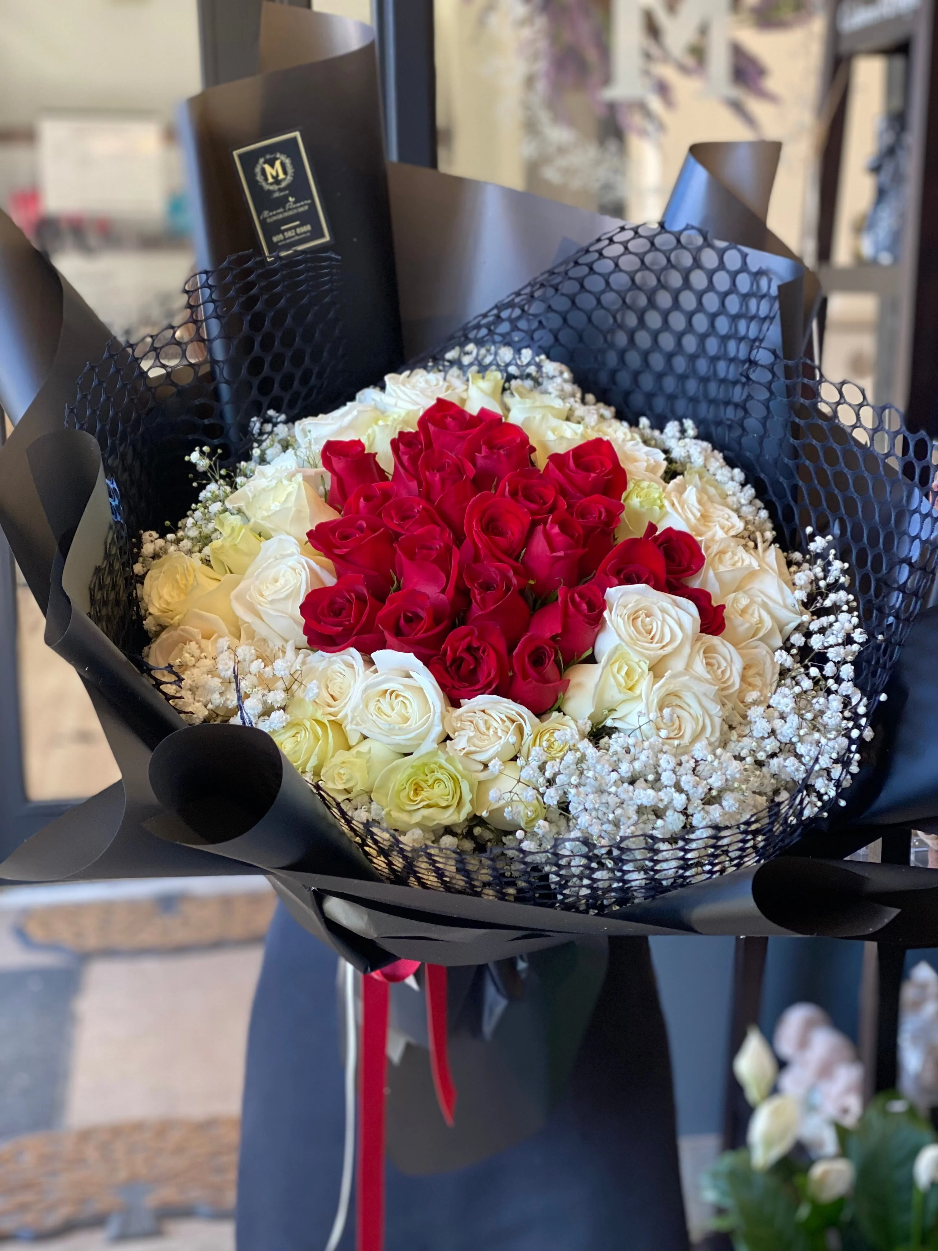 Mother's Day - Red Roses Bouquet-100