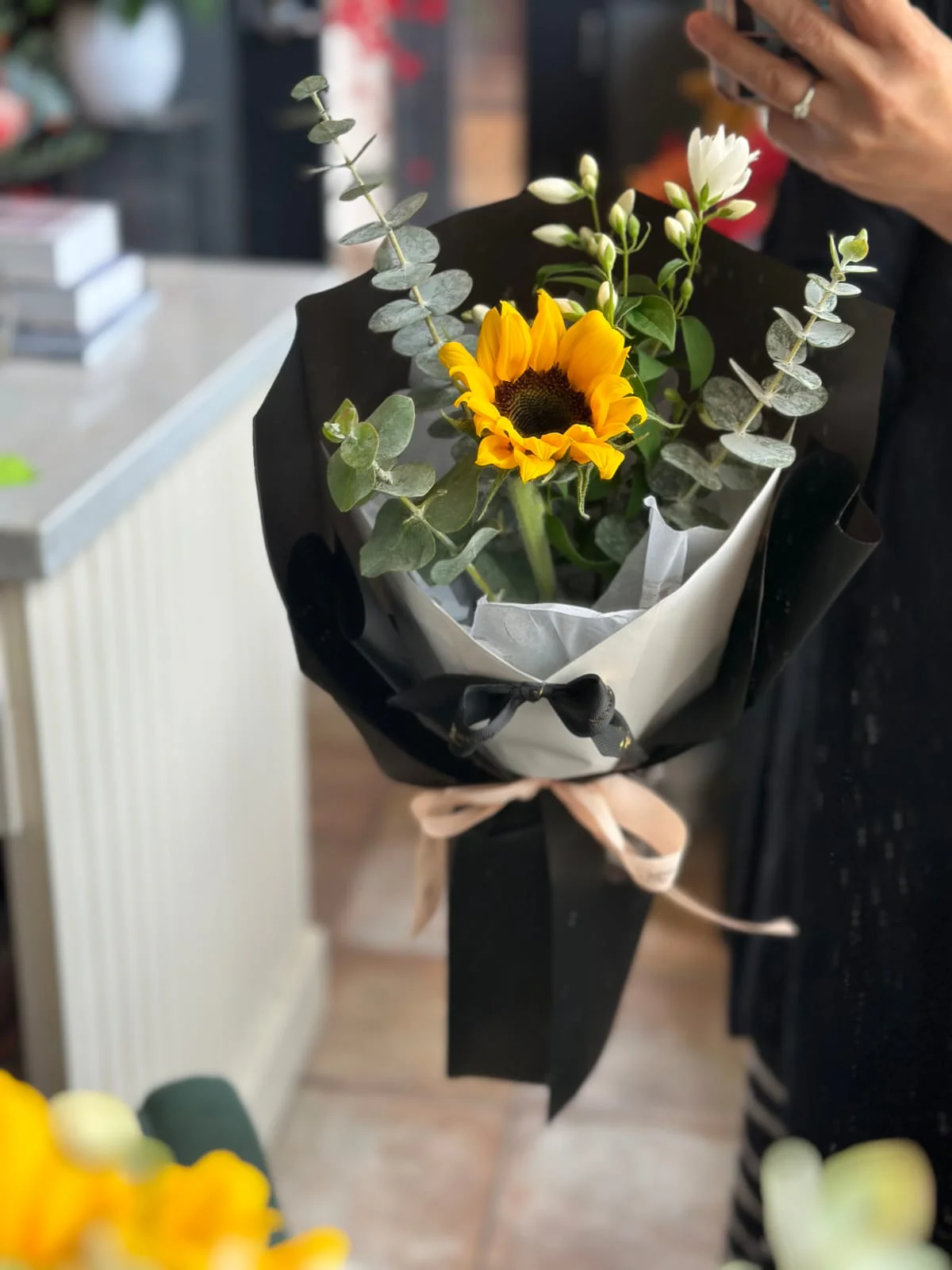 Single Sunflower Bouquet - Image 3