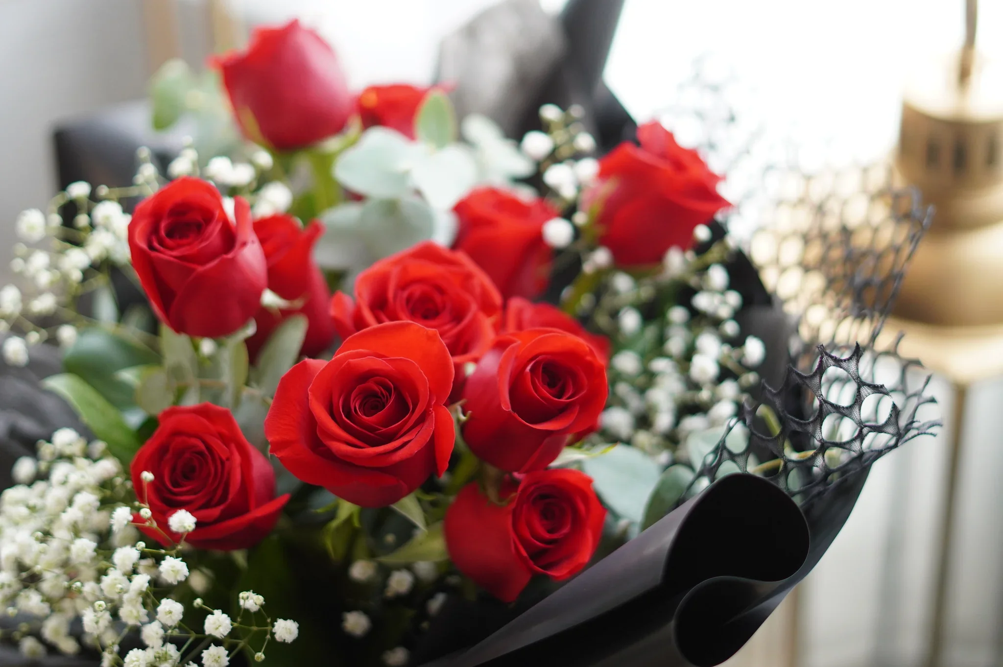 Valentine's Day- Classic Rose Dozen Bouquet $111 - Image 4