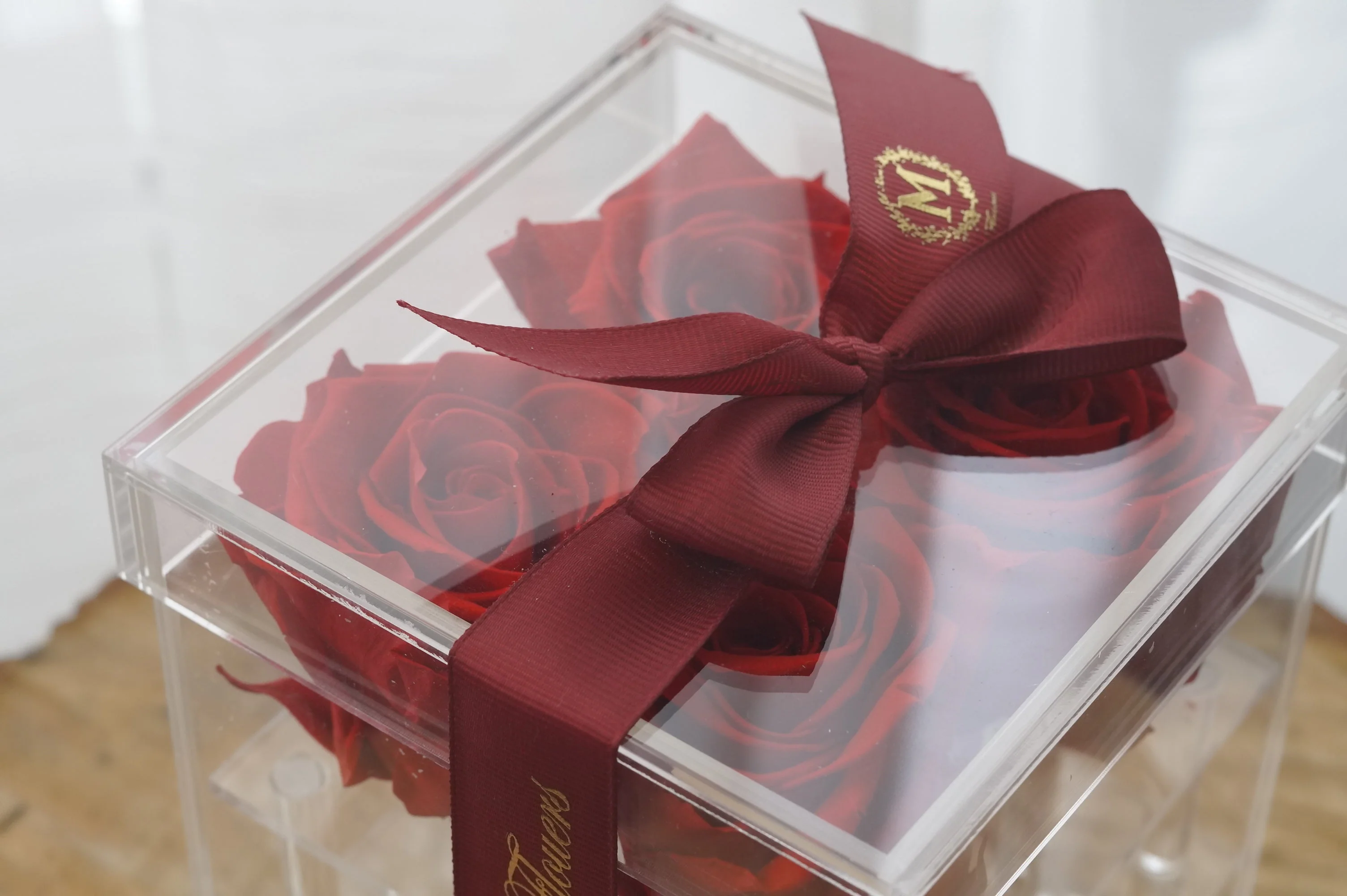 Preserved Rose in a Acrylic Box-4 - Image 6