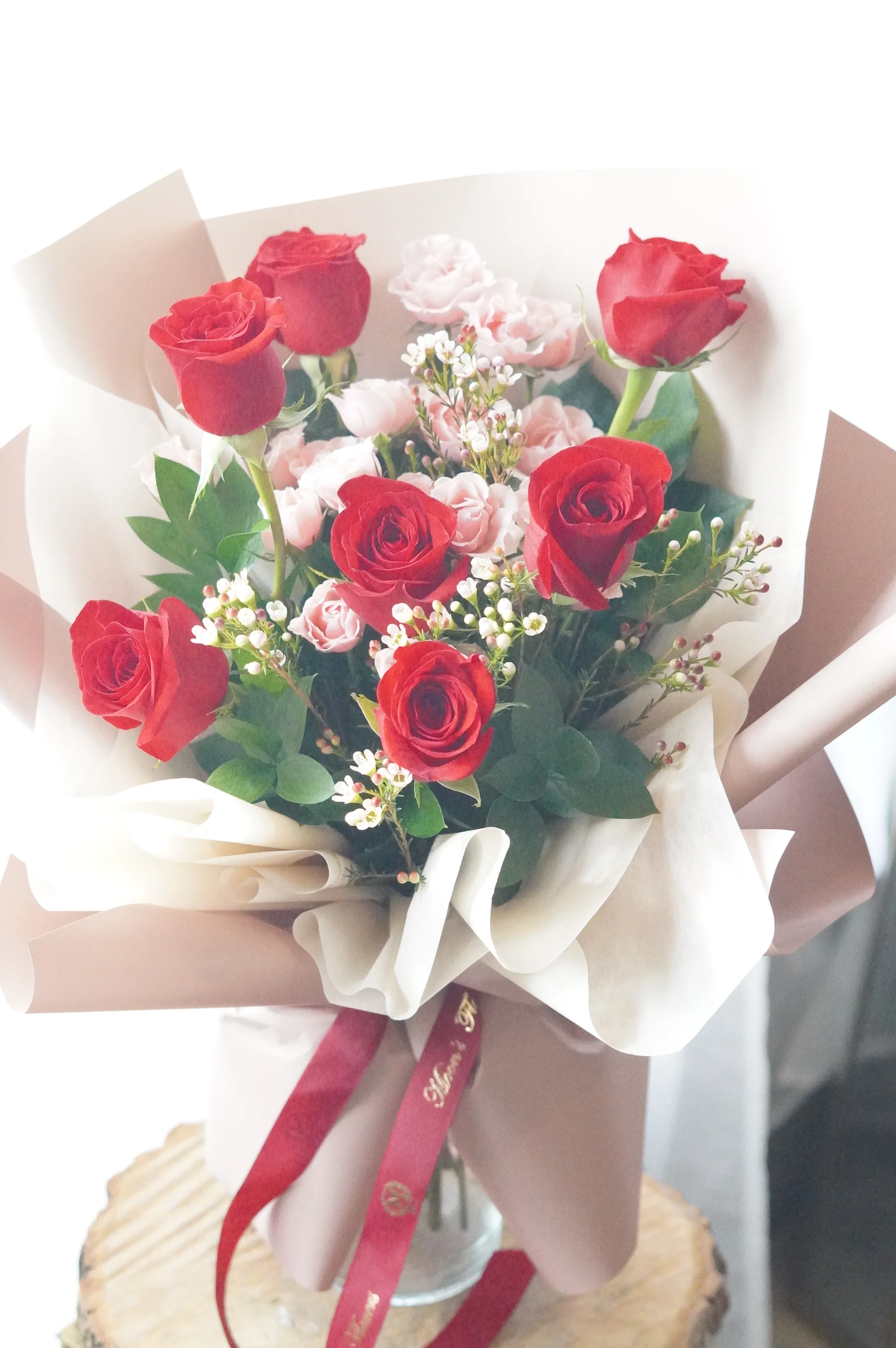 Valentine's Day - Strawberry Milk Roses Bouquet - Image 2